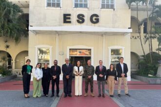 Vice-Governor Mailza Assis Strengthens Ties at Brazil’s War College