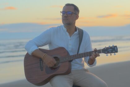 Music with purpose connection, and transcendence defines the original work of the band Terra De Nós Mesmo