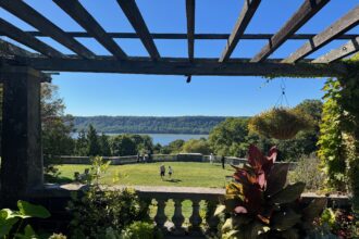 Wave Hill: the perfect setting for an unforgettable wedding