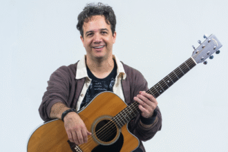 Alex Jandovi (Alexandre Chang)