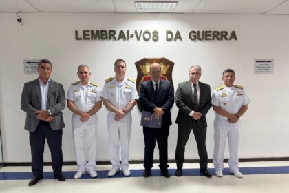 Naval War College receives Minister of the Federal Court of Accounts of the Brazilian Union, Augusto Nardes