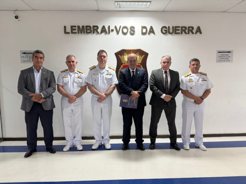 Naval War College receives Minister of the Federal Court of Accounts of the Brazilian Union, Augusto Nardes