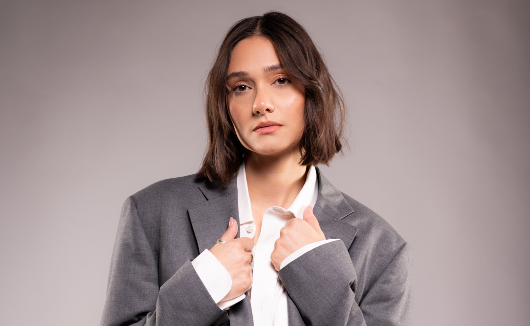 Nuria Vega (Photographer Emanueel Daze - Hairstylist Manny Marcial - Makeup Abigail Martinez)