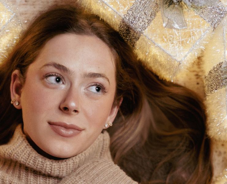 Brett Landin (Sienna Wilson)