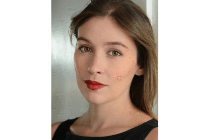 Brooke Henzell (Andrew Brucker)