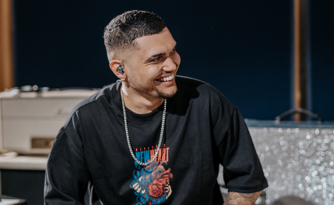 Deusnir Souza (Lucas Guimarães)