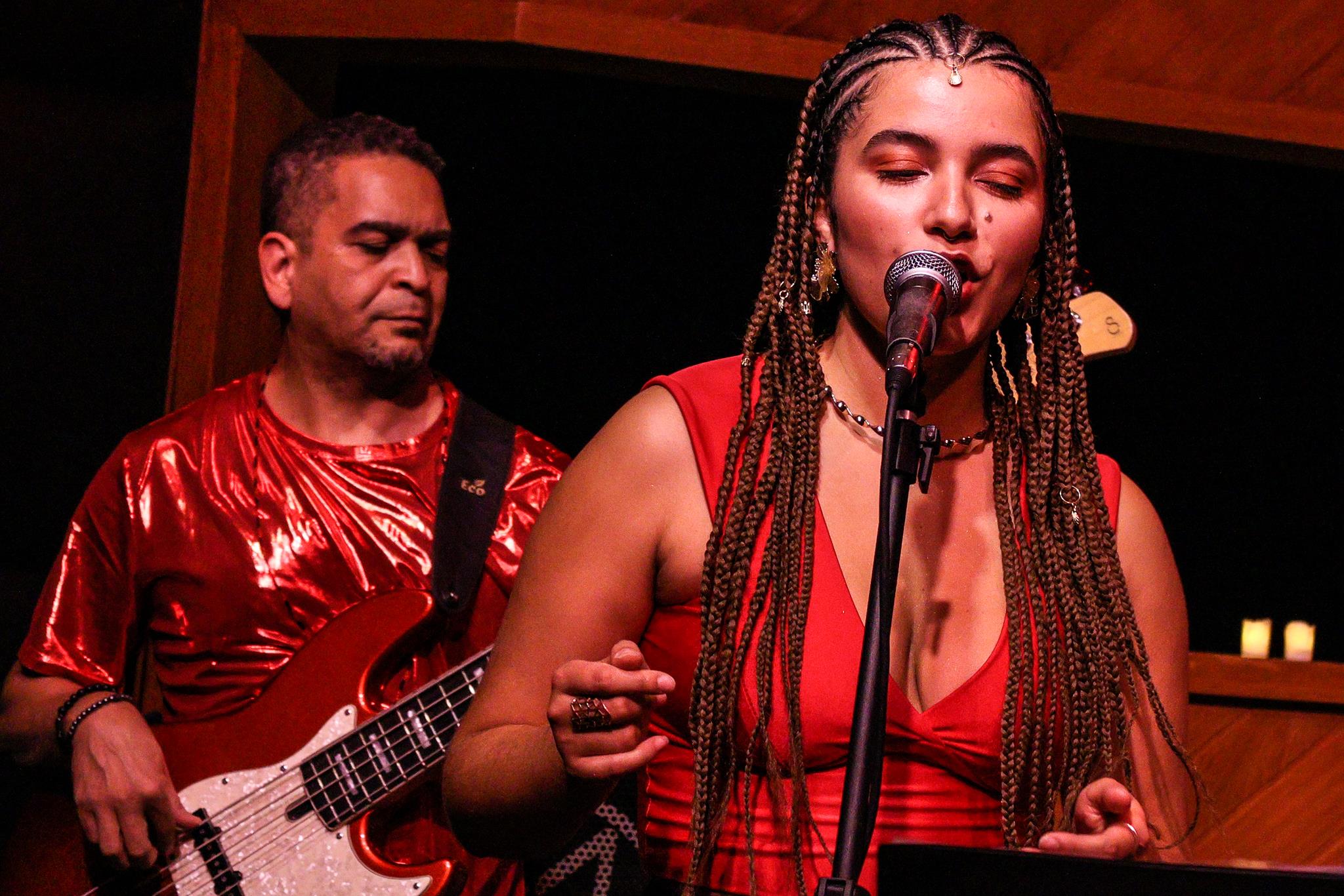 Ki’MBANDA (Caru Leão)