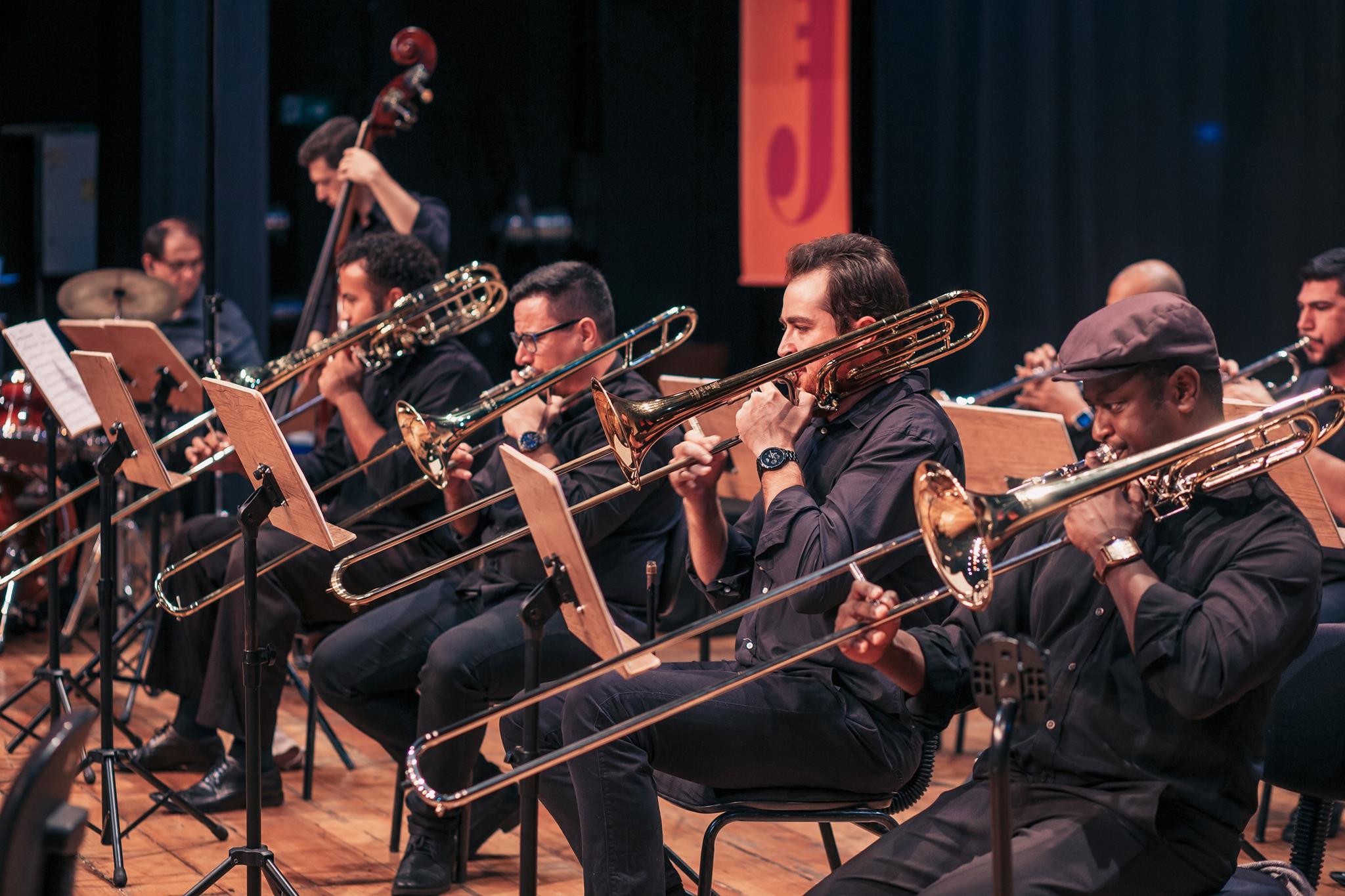 Americana Jazz Big Band (Bruno Lino)