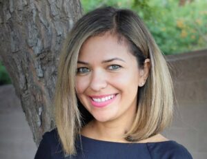 Flávia Lima: When a Beauty Salon Becomes a Place of Welcome and Care