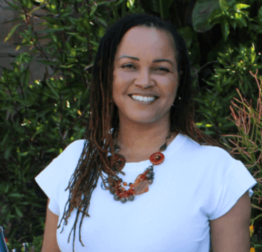 Dr. Niki Elliott